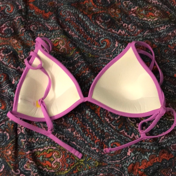 No Boundaries Colorful Size Large Bikini Swim Top - Picture 2 of 3